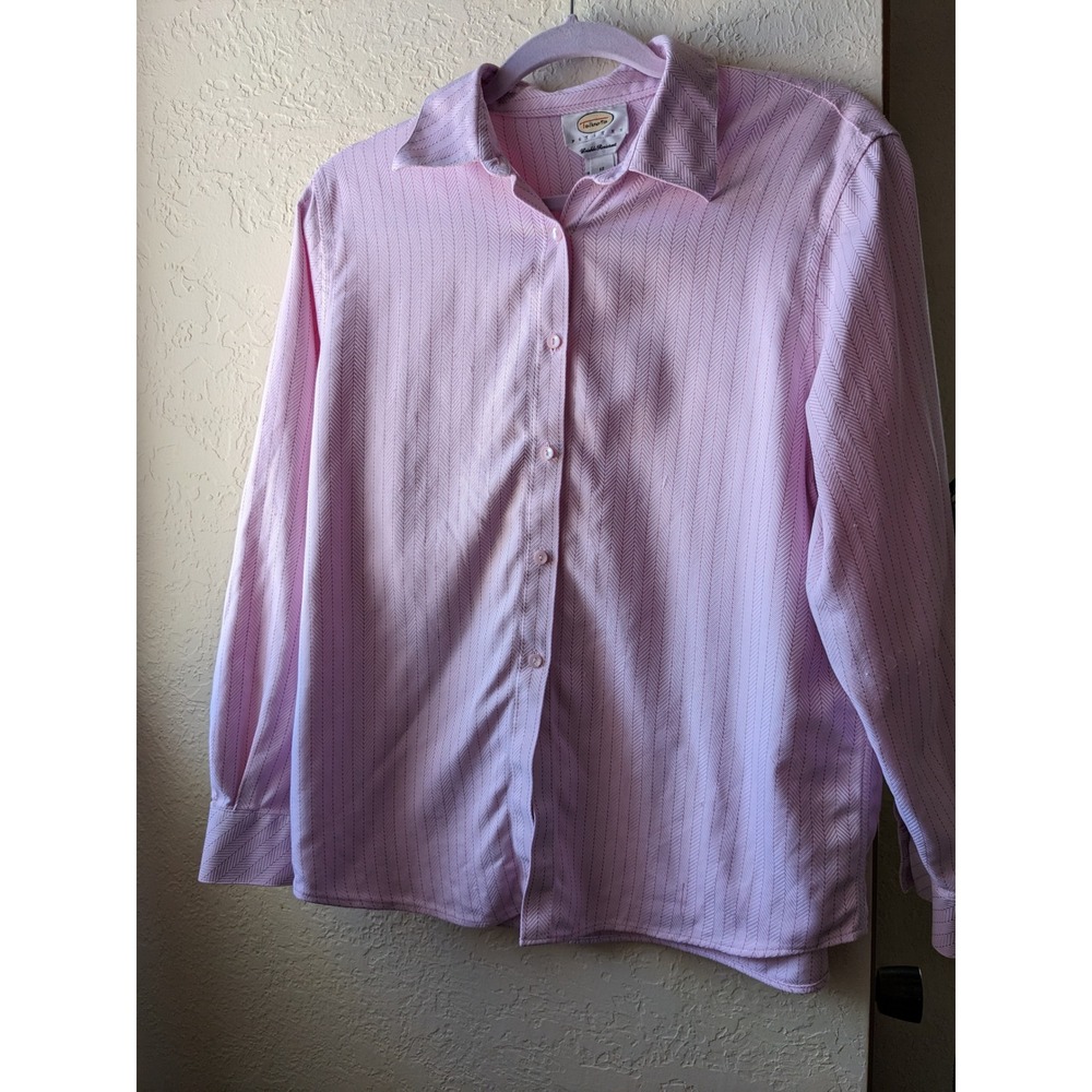 Talbots Petites Pink Herringbone Button Down Shirt Wrinkle Resistant Cotton 12P